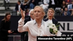 Martina Navratilova, ganadora de 18 títulos de Grand Slam individuales, y miembro del Salón de la Fama del Tenis. (AP/Alessandra Tarantino)