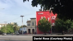 Vista del cine 23 y 12 tomada por un participante en la reunión de cineastas