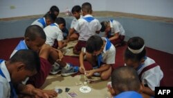 Niños en una escuela en Cuba. Foto Archivo