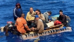 Balseros cubanos repatriados por la Guardia Costera.Twitter: @USCGSoutheast · (Social Media)