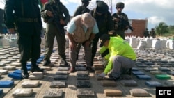 Paquetes de droga incautados el domingo 15 de mayo de 2016, en Turbo (Colombia).