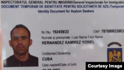 Carnet de residencia temporal emitido por el gobierno de Rumanía a Yosiel Hernández Ramírez.