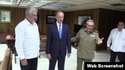 Díaz-Canel, Patrushev y Raúl Castro. 